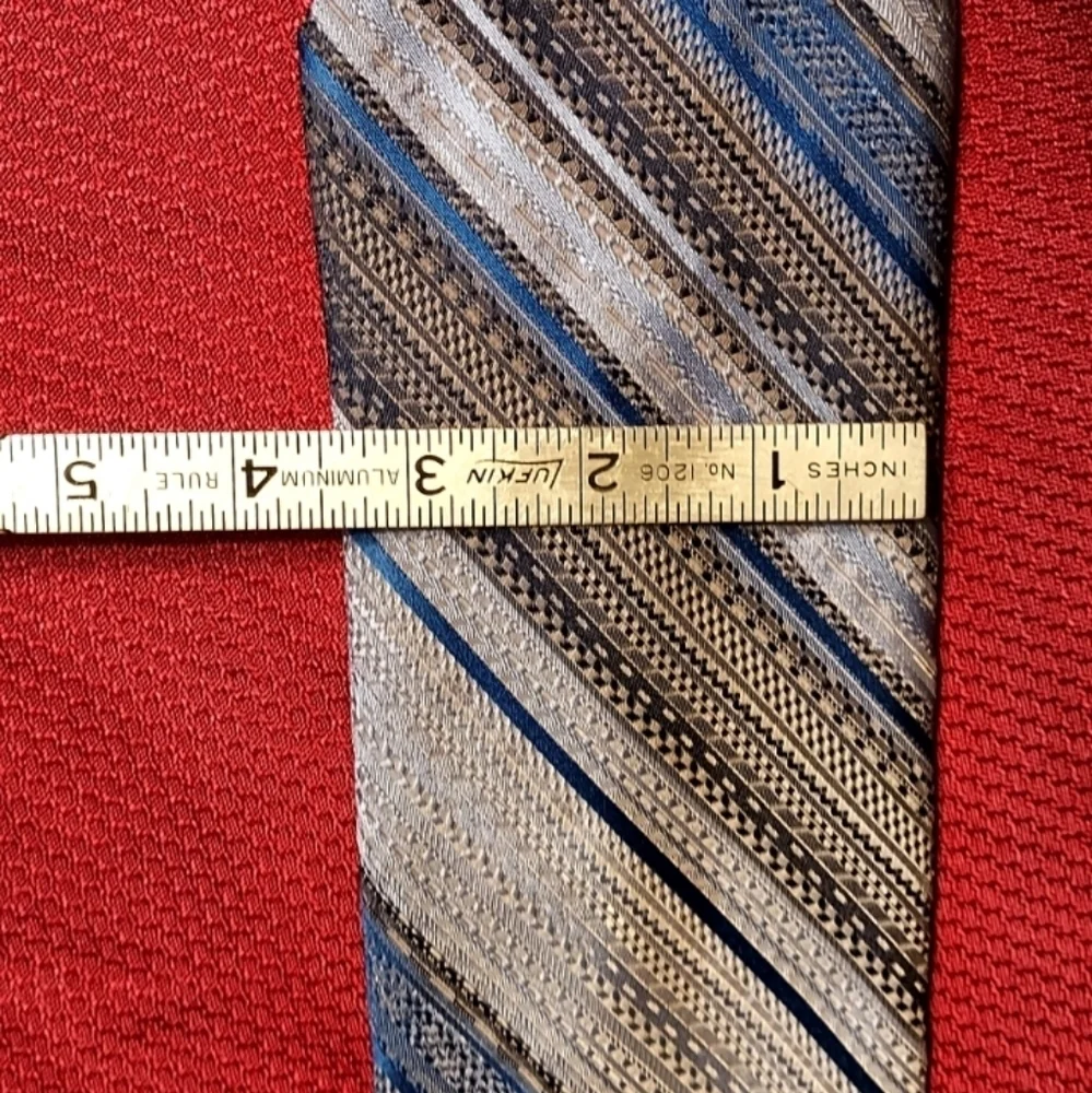VINTAGE Youngs by damon men's tie